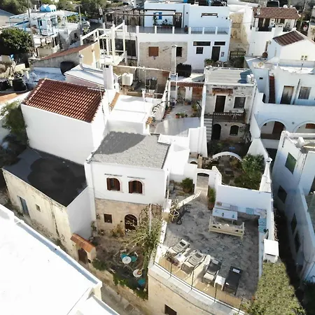 Koutouloufari House 